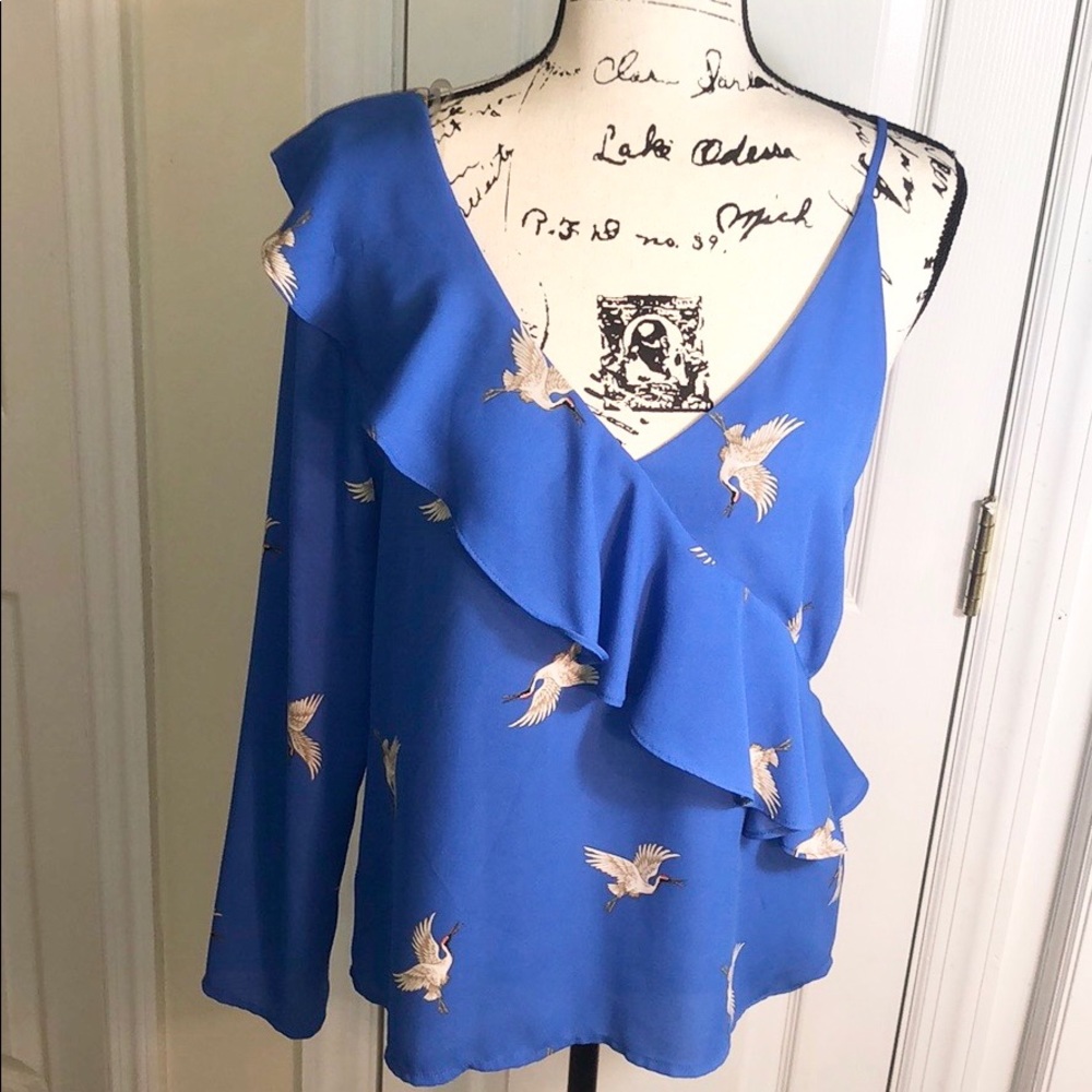 SALE TODAY ONLY Royal blue summer top - Picture 2 of 4